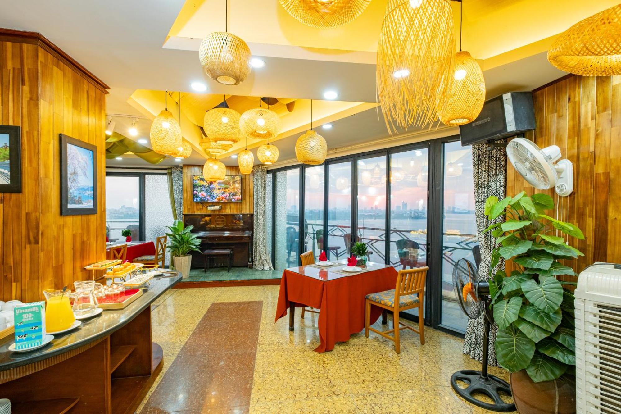 Sunset Westlake Hanoi Hotel Exterior foto