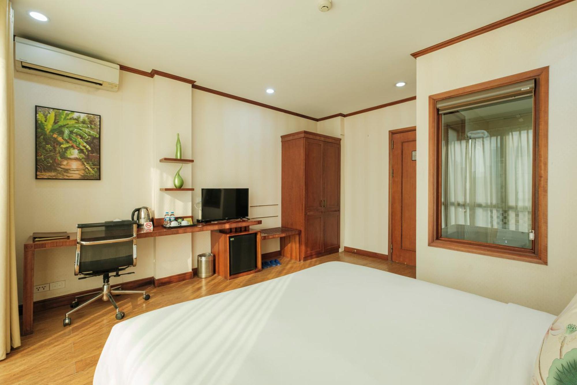 Sunset Westlake Hanoi Hotel Exterior foto
